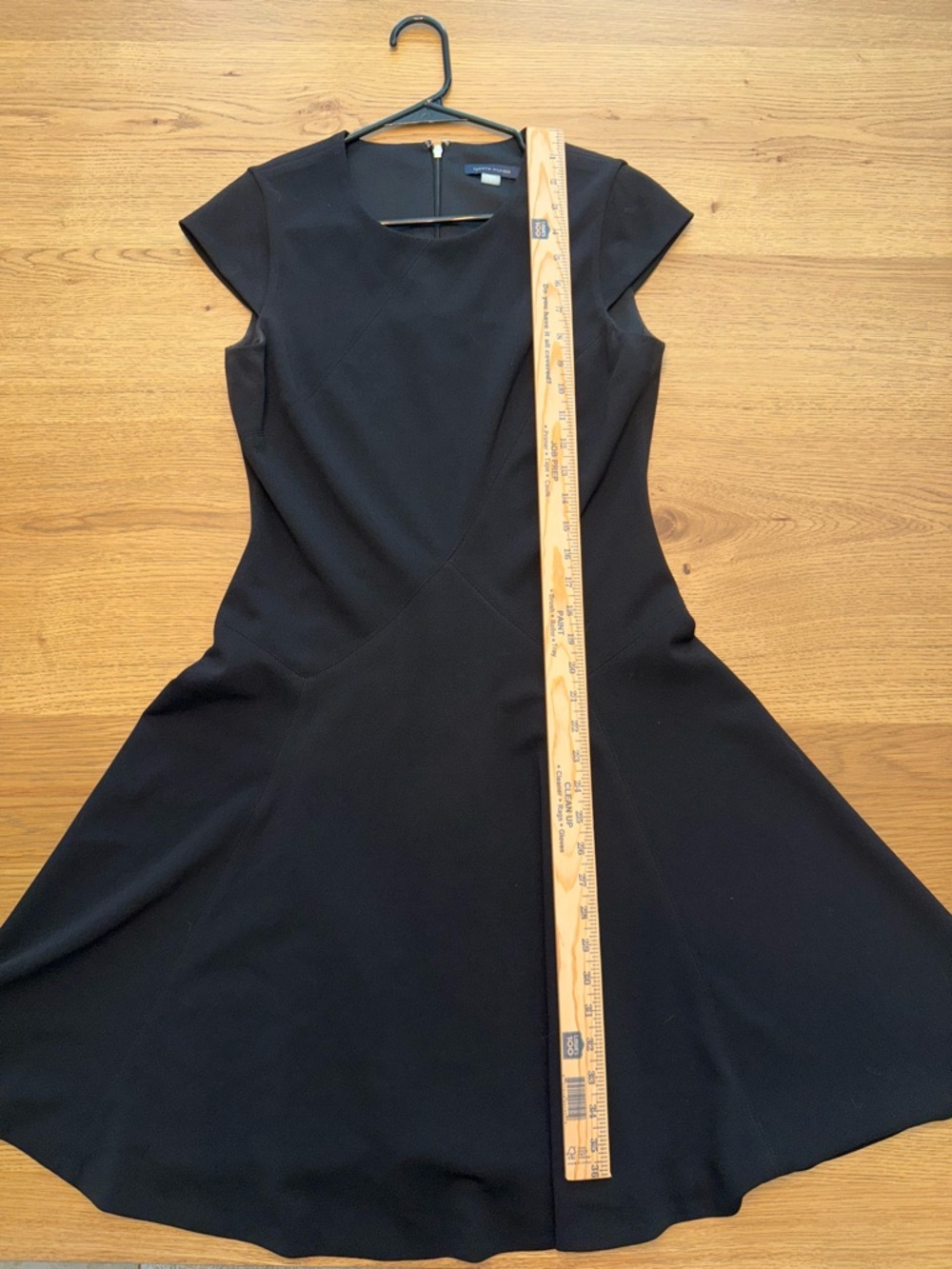 Tommy Hilfiger | Black Cap-Sleeve Fit & Flare Midi Dress | Size 6 - Picture 6 of 11